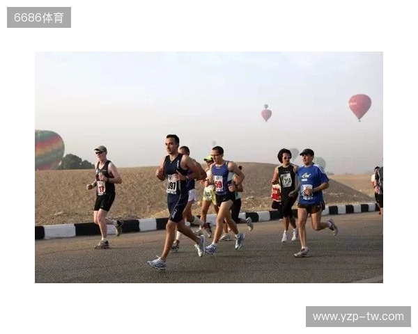 感人至深,朋友穿若塔球衣跑马拉松,期间与若塔妻子相拥 感人至深,朋友穿若塔球衣跑马拉松,期间与若塔妻子相拥