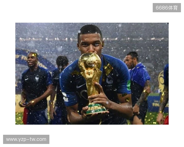 懂球帝2025年10月足坛MVP:姆巴佩蝉联! 懂球帝2025年10月足坛MVP:姆巴佩蝉联!